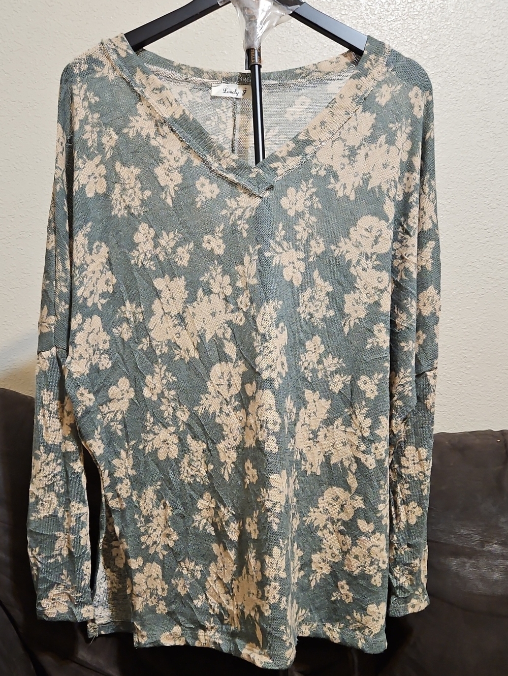 Lovely Floral V-Neck Long Sleeve Top - Sage and Cream